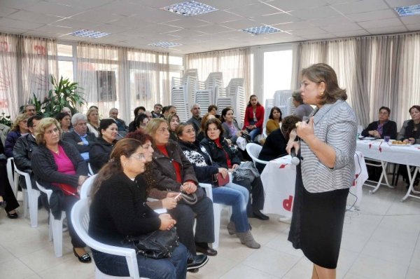 TÜRKMEN: "TÜRKİYE, 2023 HEDEFLERİNE KADINA VERECEĞİ DEĞERLE ULAŞABİLİR"