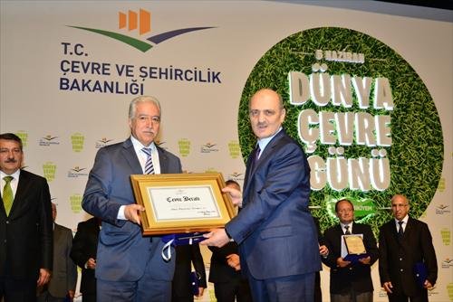 Büyükşehir Belediyesi'ne Bakanlık'tan çevre ödülü